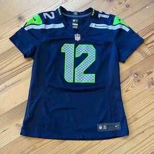 NFL Nike Women’s Seahawk 12th man Fan Jersey  Medium NWOT